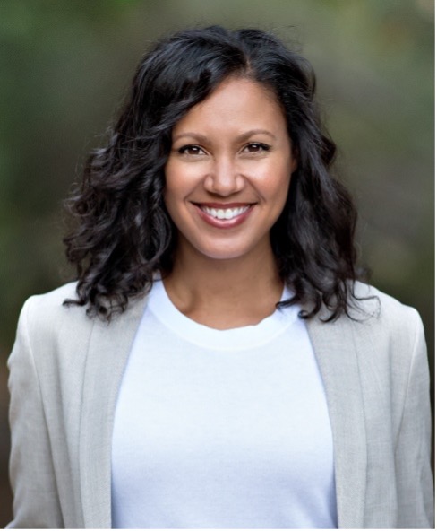 Headshot of Dr. Marilyn Thomas